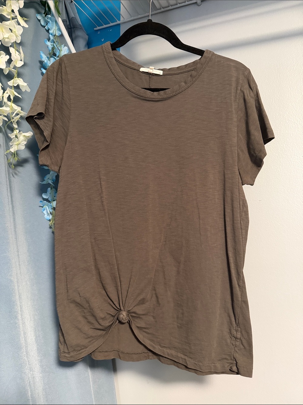 rag & bone Olive Knot Front Short Sleeve Tee